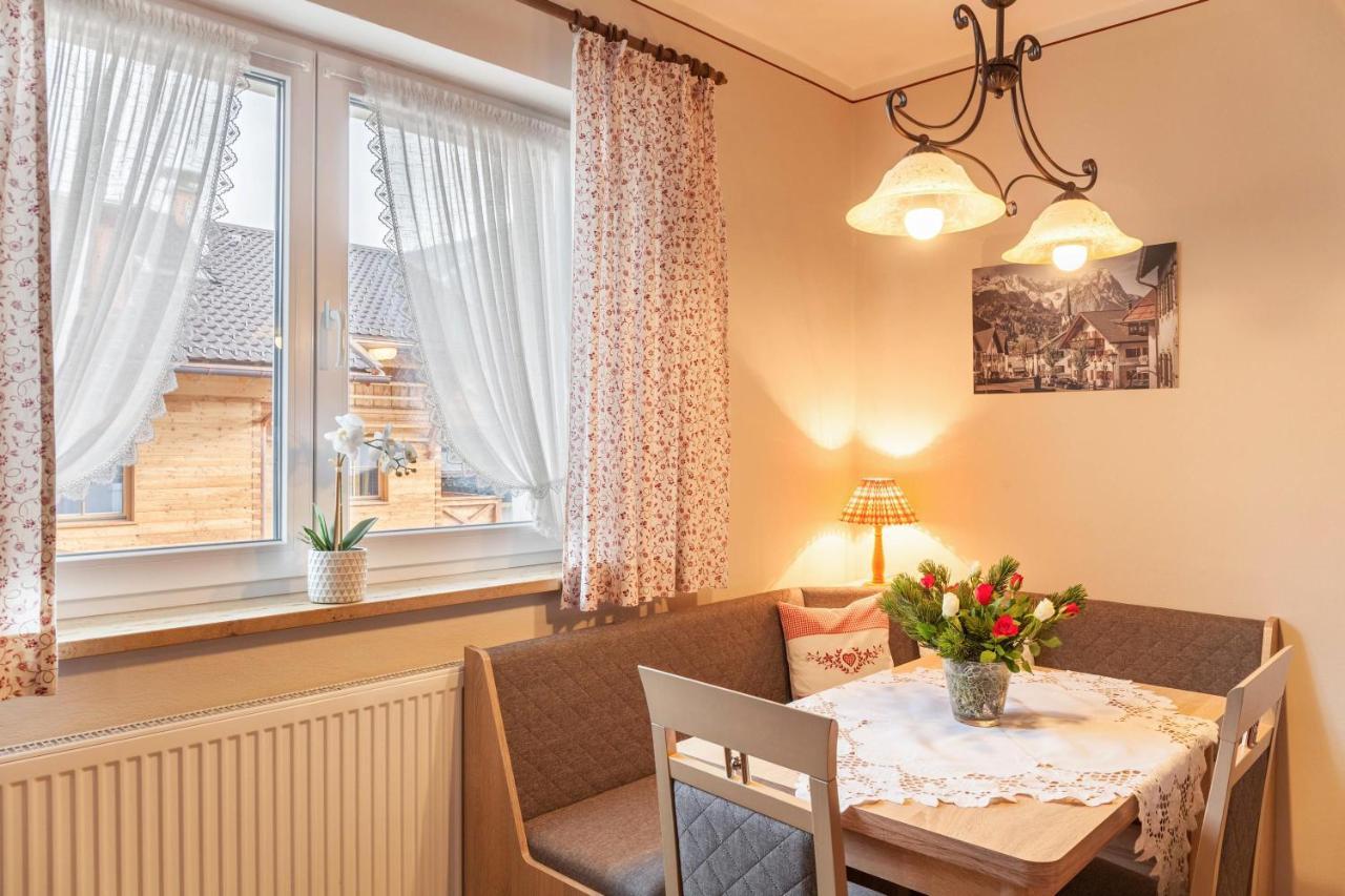 Ferienwohnung Waldruhe Garmisch-Partenkirchen Exterior foto